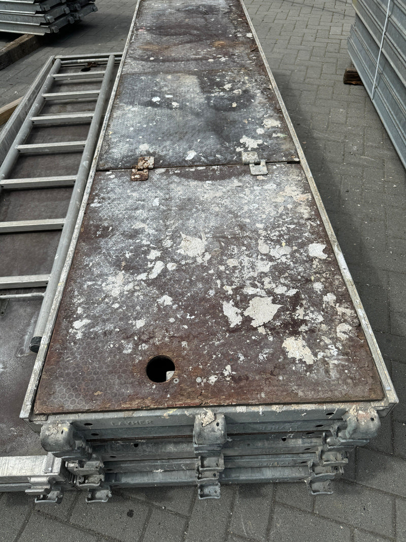 Layher/Alfix/Assco/MJ U-Robust-Durchstieg, 2,57m x 0,61m, mit Etagenleiter - Defekt Leitergang MyScuff