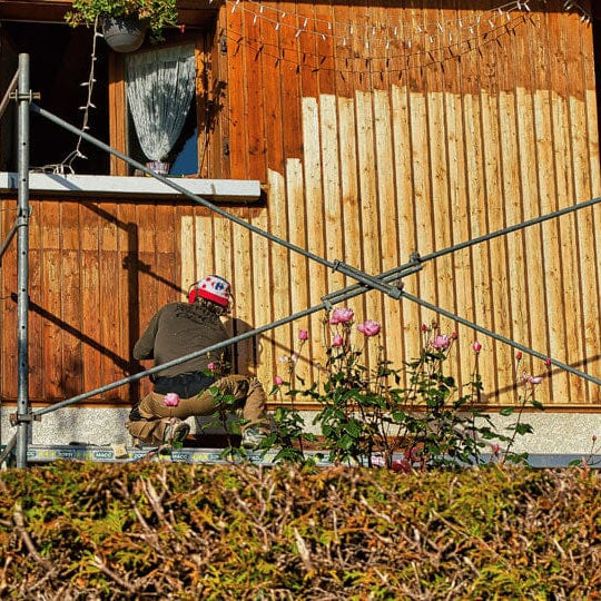Malergerüst mieten oder kaufen? So treffen Sie die richtige Entscheidung
