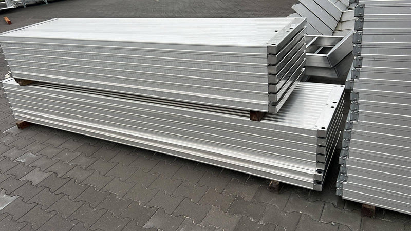 Aluboden mit Alu-Belag 250x64cm Aluboden - Alubleag MyScuff 