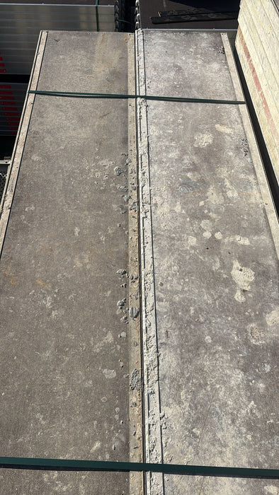 Gebrauchtes Fassadengerüst Stahl 12×6 m | ca. 80 m² – Systemkompatibel Layher / Altrad / MJ / Alfix Gerüst-Set MyScuff 