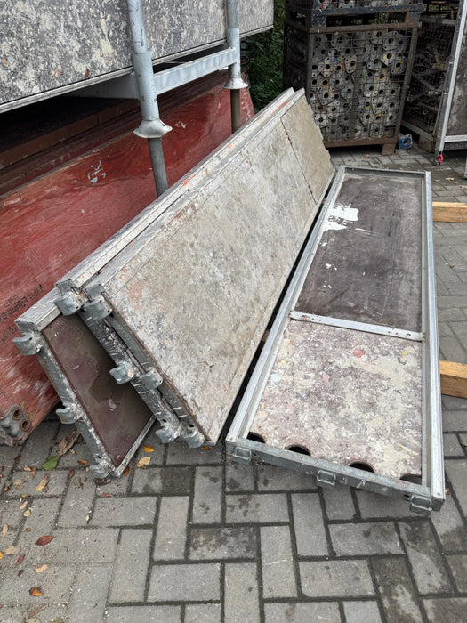 U-Robust-Durchstieg, 2,57m x 0,61m ohne Etagenleiter, gebraucht Alu-Durchstieg ohne Leiter Layher Blitz 