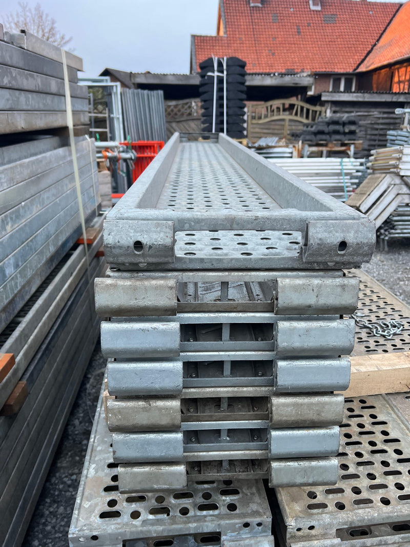 Alubelag / Aluminium-Belag 250x32cm Bosta70 - gebraucht - Aluboden - Alubleag MyScuff 