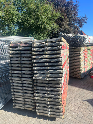 Layher U-Durchstieg Stahlboden, 0,64 m breit - gebraucht - Leitergang MyScuff 