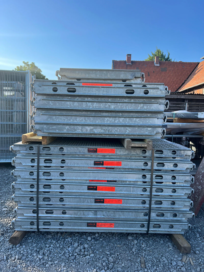 Stahlboden T4 157x32cm Layher - gebraucht Stahlboden MyScuff 